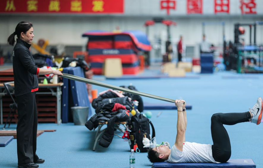 体验九游娱乐app大厅中的多人在线游戏的乐趣